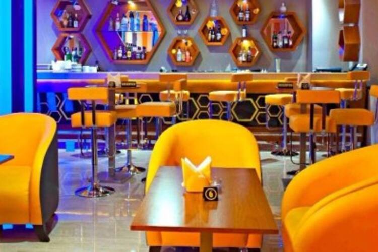 Beez Thai Club Signature Hotel Al Barsha Dubai